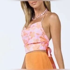 Princess Polly Shae Top Pink Floral US 6 Hawaiian satin crop halter tank